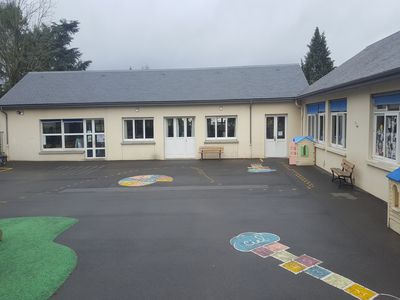 Ecole d'Orcemont, ITE avec bardage Trespa et Red Cedar, avant...